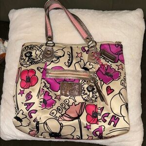 VINTAGE Y2K NYLON COACH POPPY TOTE.
